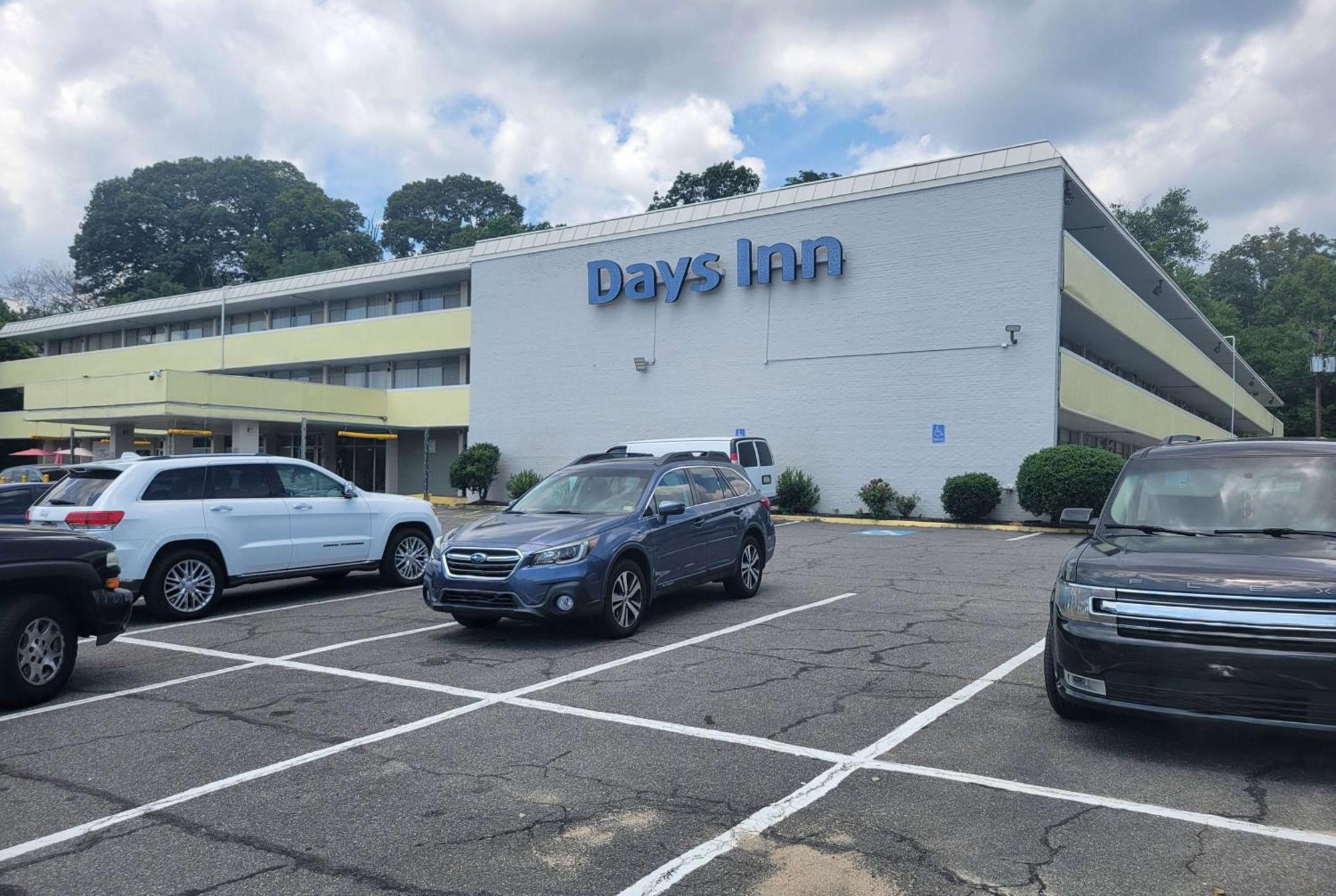 4 Smart Budget Hotels Near Huntley Meadows Park Worth Booking
